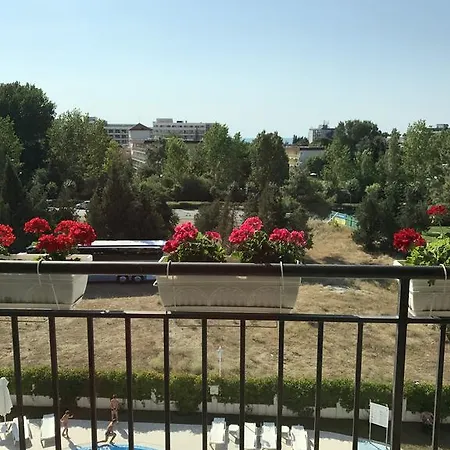 Chateau Del Mar * סאני ביץ'